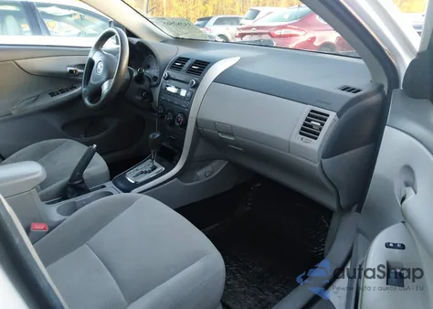 2010 Toyota Corolla Le z USA, uszkodzony, nr VIN 2T1BU4EE6AC433161